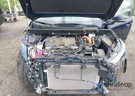 2024 Toyota Rav4 Hybrid Xle from USA, damaged, VIN 2T3RWRFV7RW238692